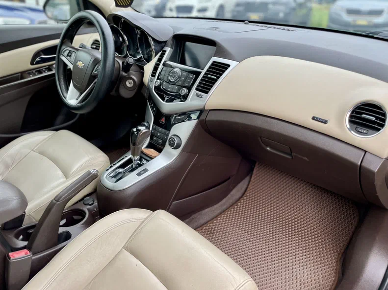 Chevrolet Cruze 2014 - 16