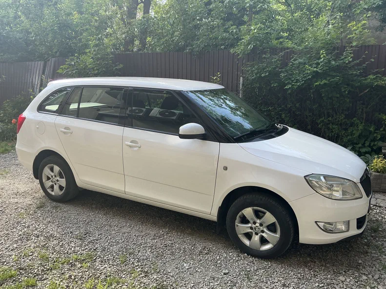 Skoda Fabia 2013 - 3