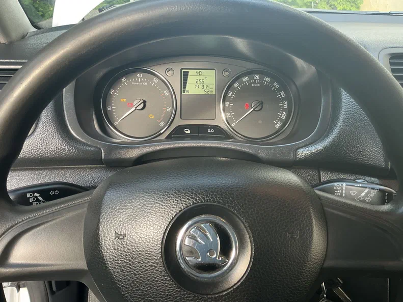 Skoda Fabia 2013 - 6