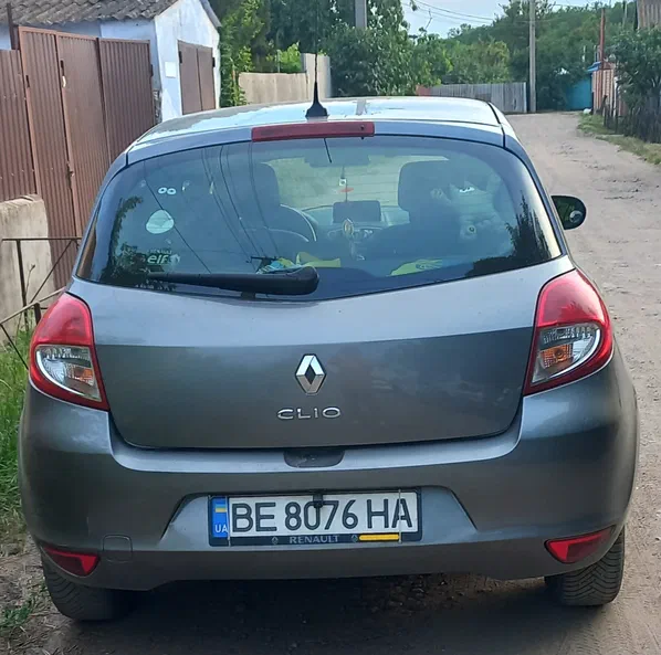 Renault Clio 2010 - 1