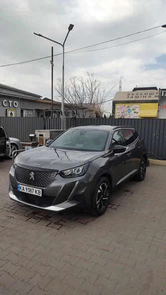 Peugeot 2008 2023 - 2
