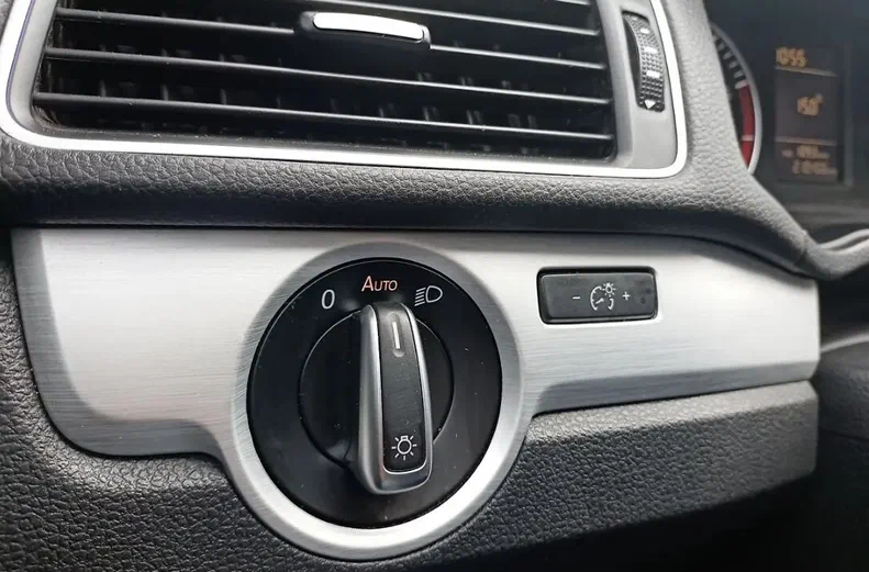 Volkswagen Passat 2011 - 9