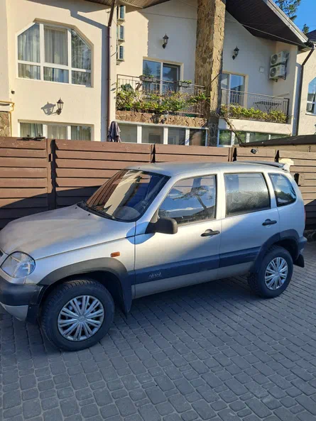 Chevrolet Niva 2006 - 1
