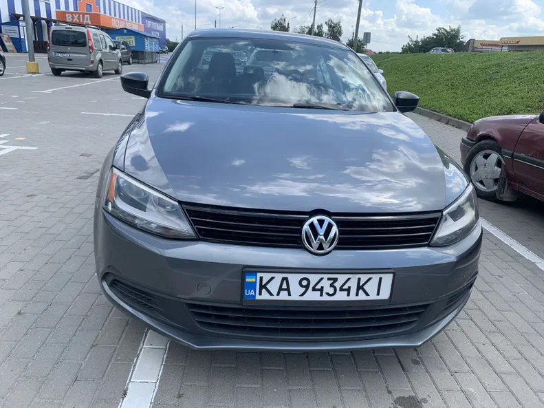 Volkswagen Jetta 2014 - 0