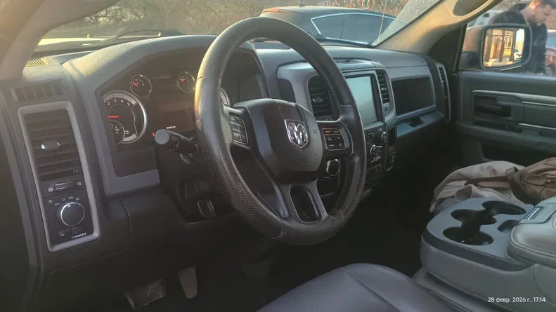 Dodge RAM 2015 - 7