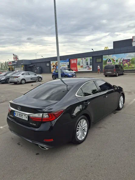 Lexus ES 2017 - 13
