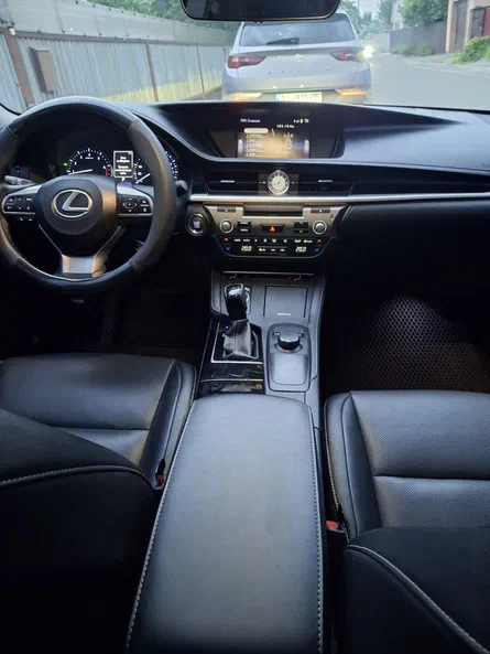 Lexus ES 2017 - 14