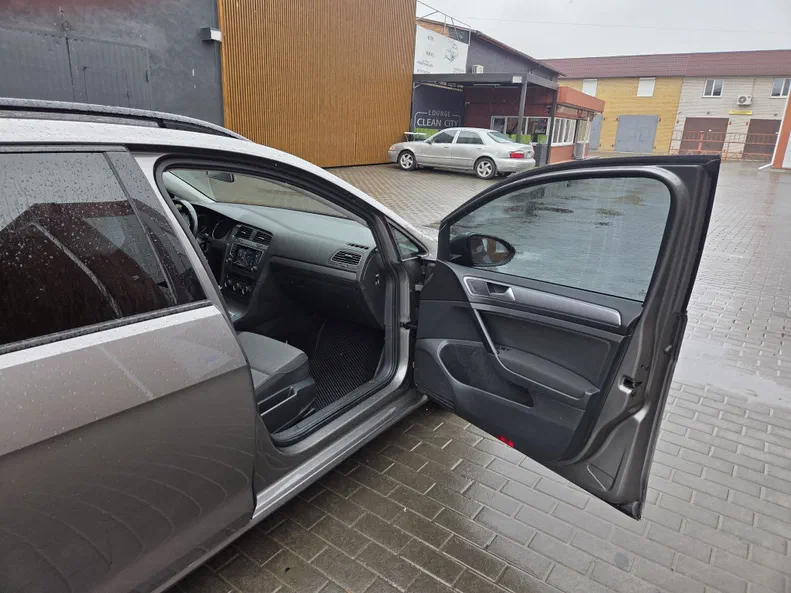 Volkswagen Golf 2015 - 16