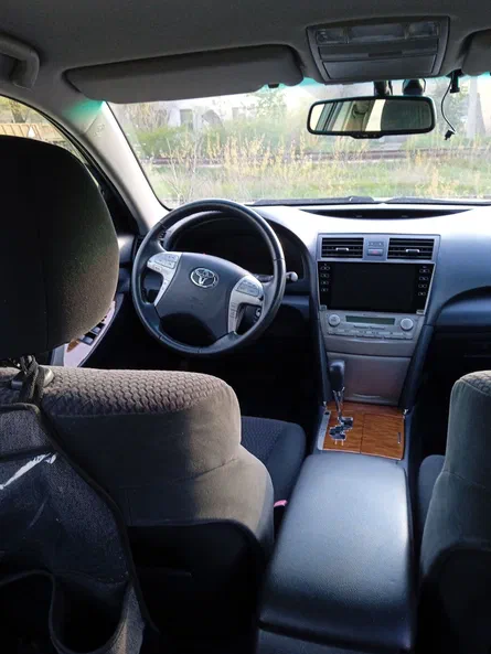 Toyota Camry 2010 - 6