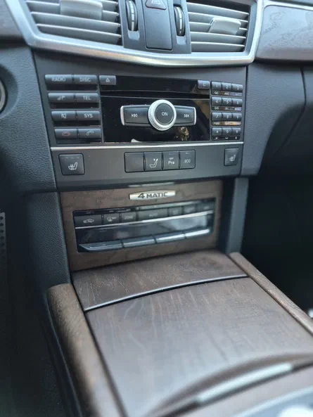 Mercedes-Benz E-Клас 2012 - 20