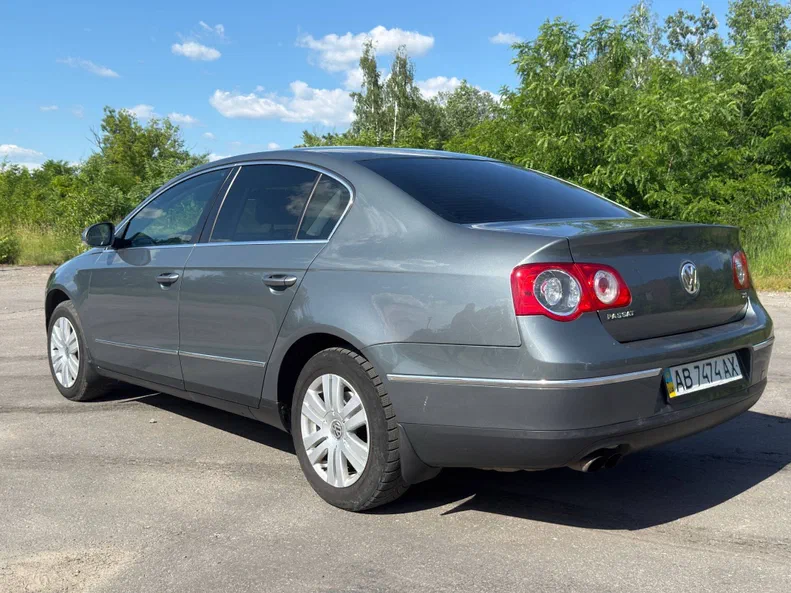 Volkswagen Passat 2008 - 19