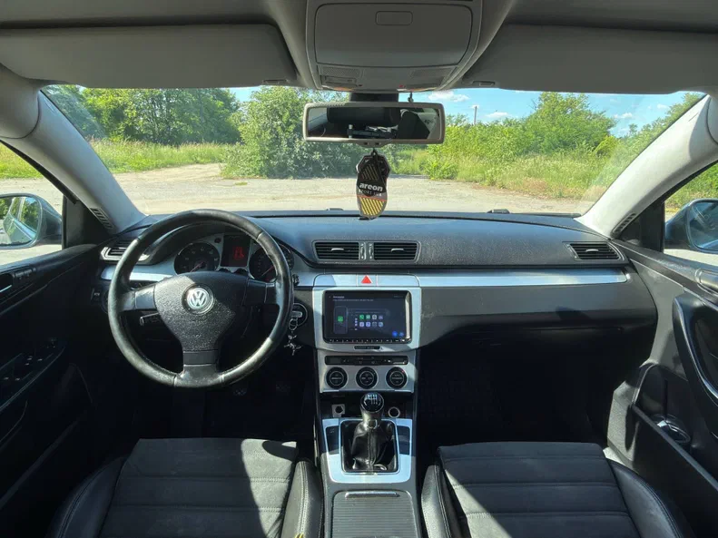 Volkswagen Passat 2008 - 18