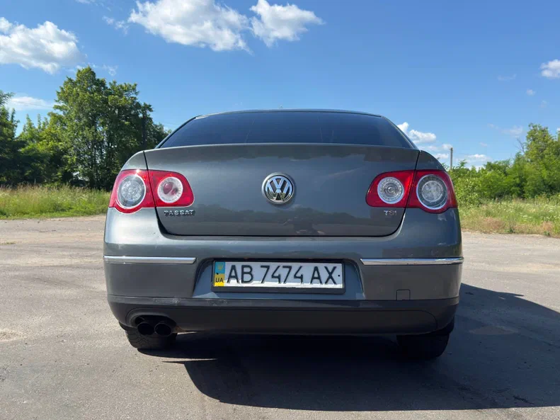 Volkswagen Passat 2008 - 8