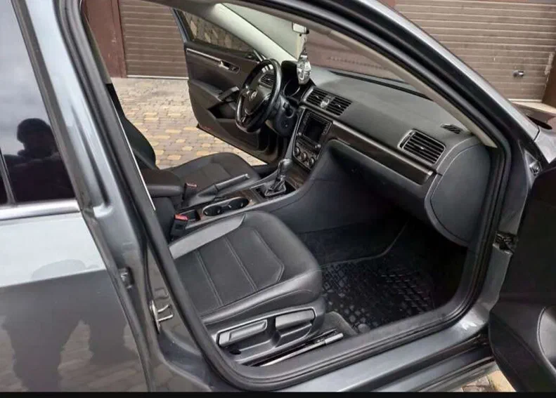 Volkswagen Passat 2016 - 13