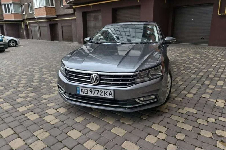 Volkswagen Passat 2016 - 0