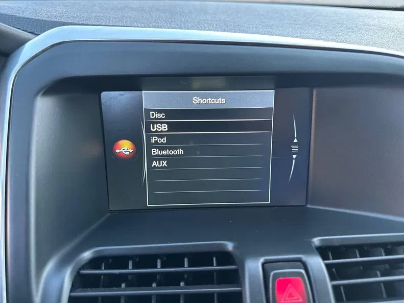 Volvo XC60 2017 - 17