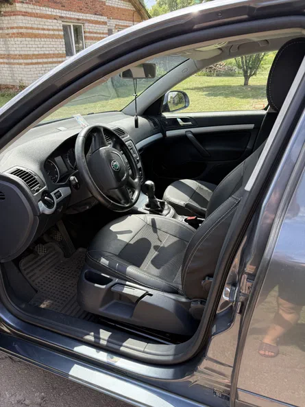 Skoda Octavia 2009 - 4