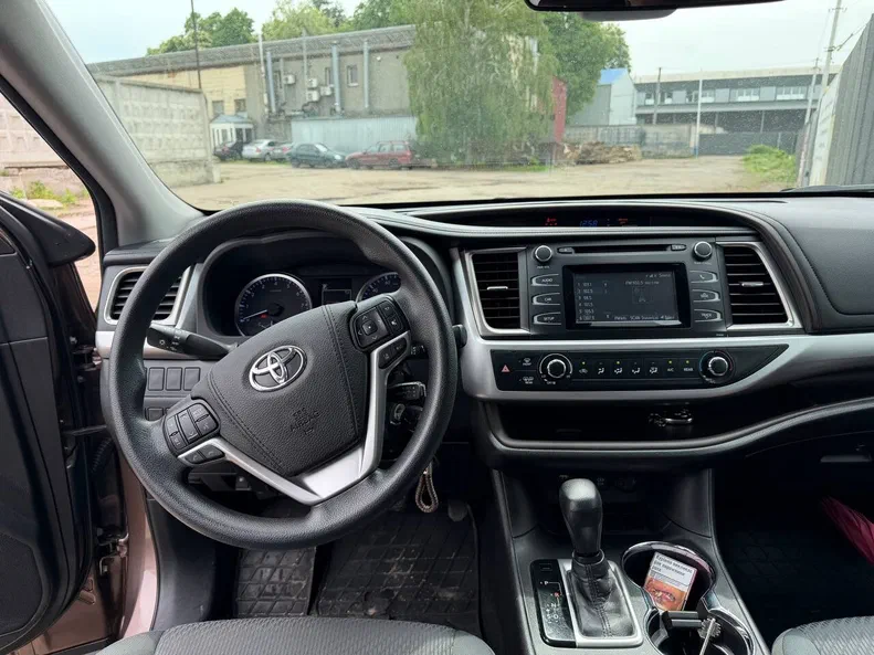 Toyota Highlander 2018 - 11