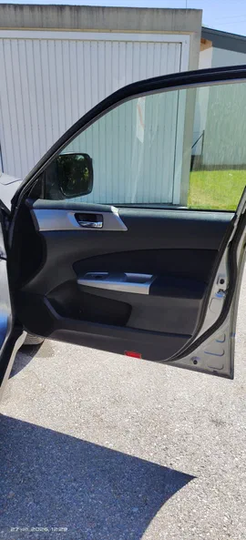 Subaru Forester 2010 - 14