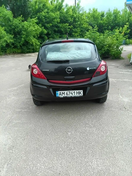 Opel Corsa 2009 - 3