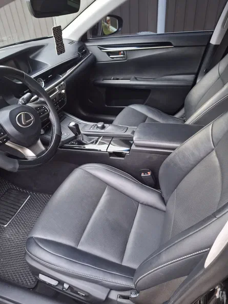 Lexus ES 2017 - 19