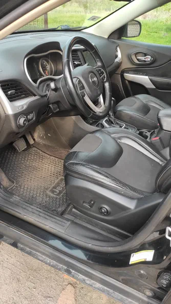 Jeep Cherokee 2017 - 13