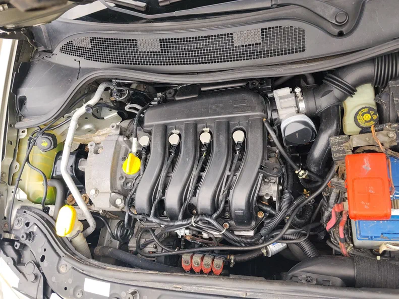 Renault Megane 2008 - 10