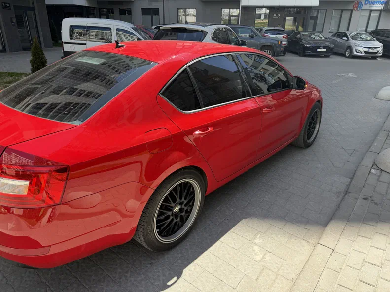 Skoda Octavia 2013 - 10