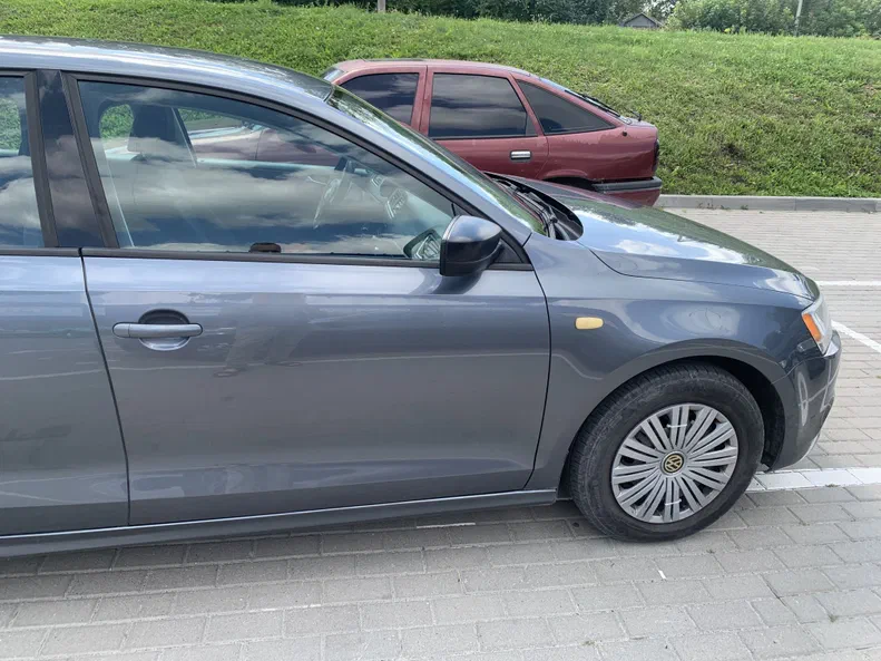 Volkswagen Jetta 2014 - 4