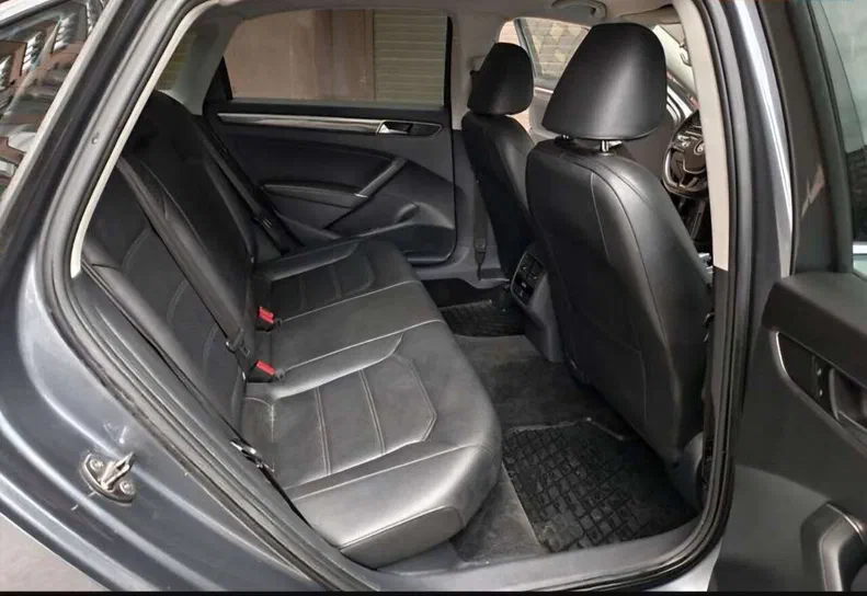 Volkswagen Passat 2016 - 12