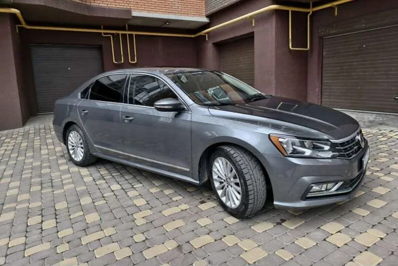Volkswagen Passat 2016 - 4