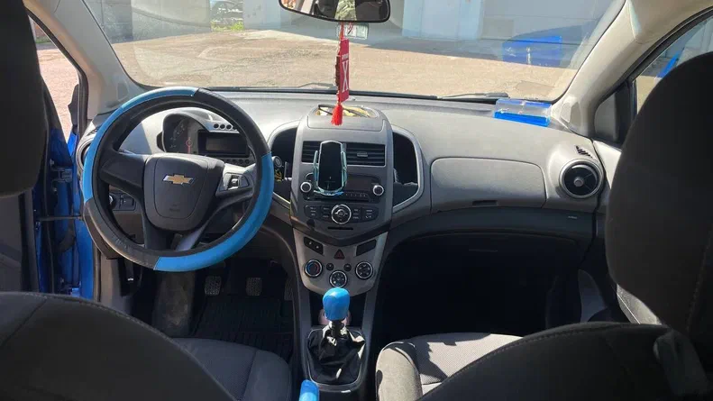 Chevrolet Aveo 2012 - 6