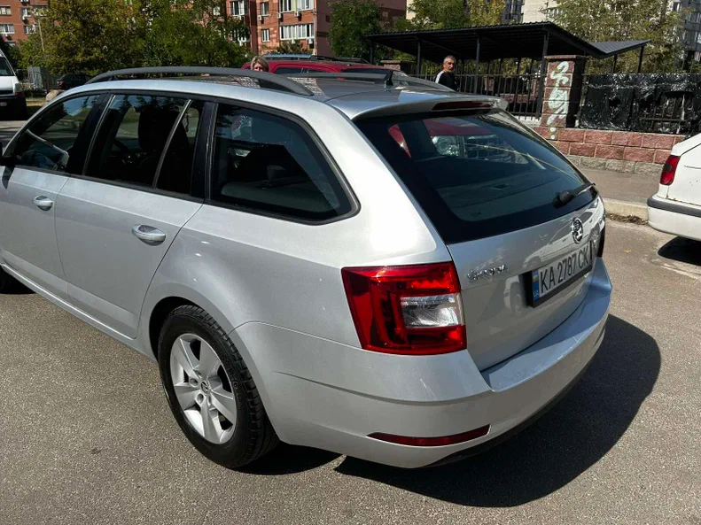 Skoda Octavia 2017 - 6