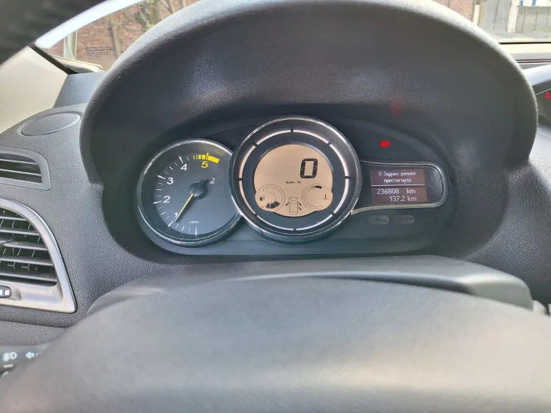 Renault Megane 2014 - 9