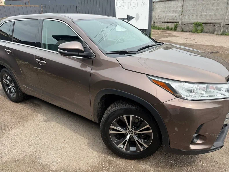 Toyota Highlander 2018 - 1