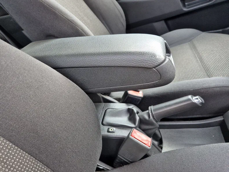 Opel Astra 2009 - 10