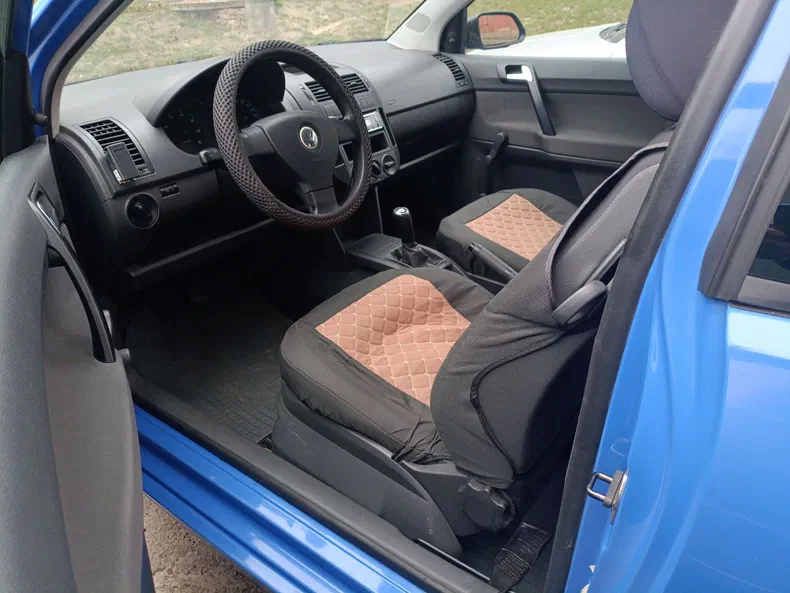 Volkswagen Polo 2006 - 7