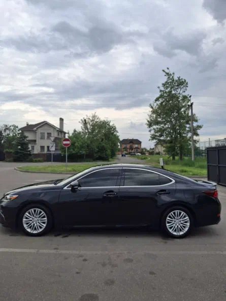 Lexus ES 2017 - 8