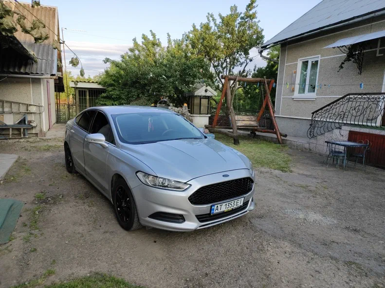 Ford Fusion (North America) 2016 - 4