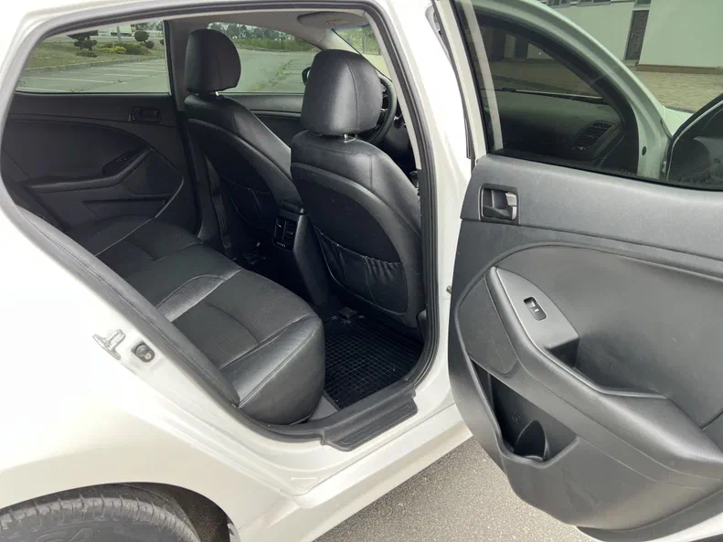 Kia K5 2014 - 9