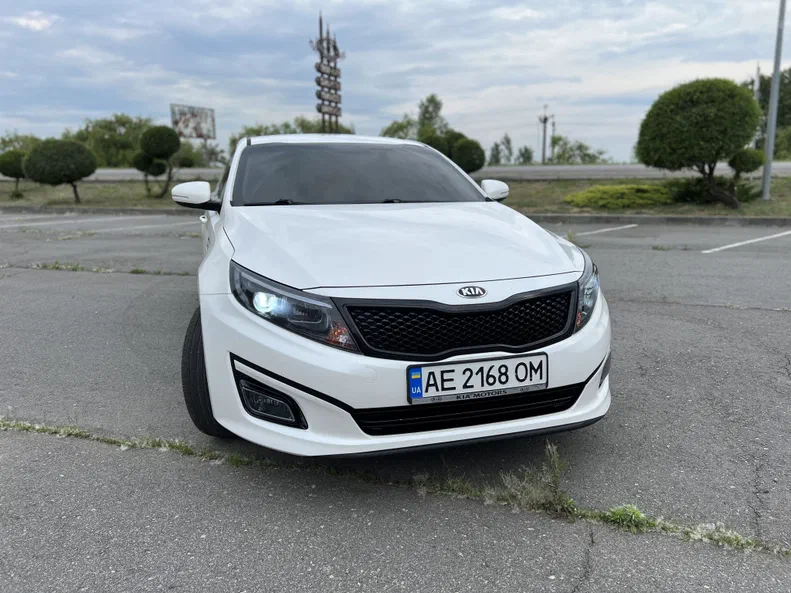Kia K5 2014 - 2
