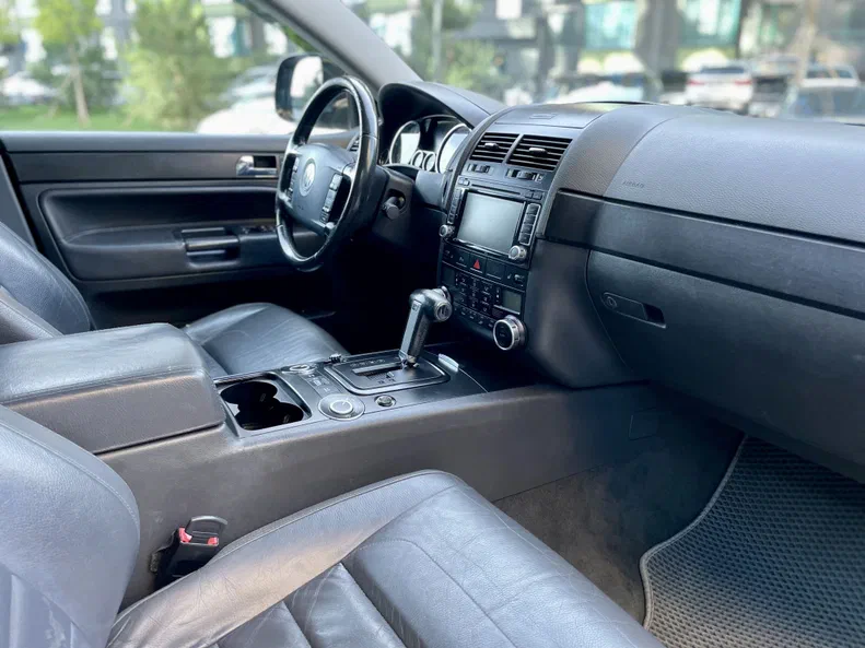 Volkswagen Touareg 2007 - 11