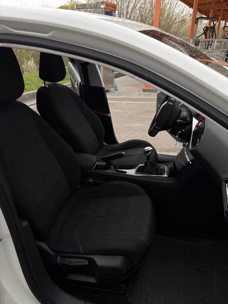 Peugeot 308 2015 - 10