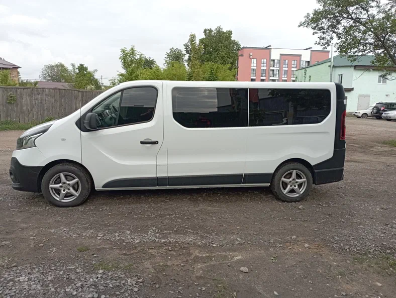 Renault Trafic 2017 - 3
