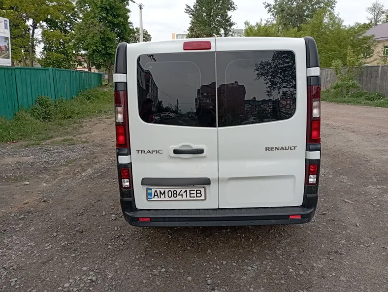 Renault Trafic 2017 - 4