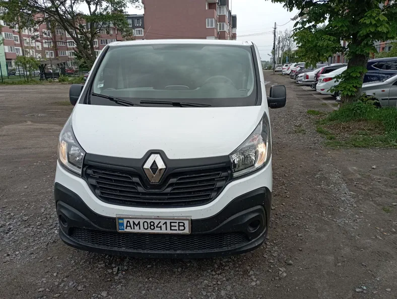 Renault Trafic 2017 - 1