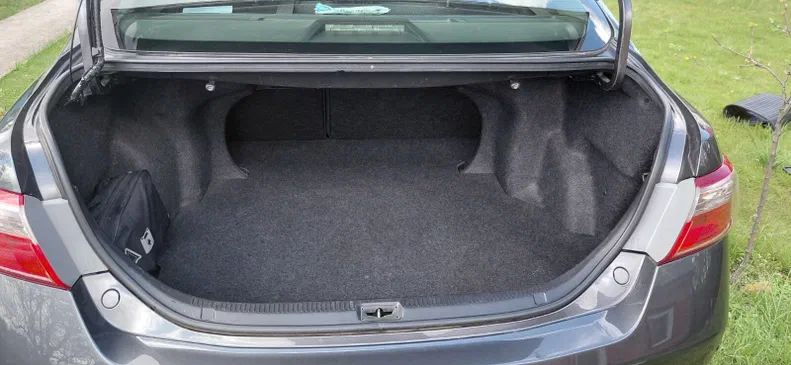 Toyota Camry 2010 - 12