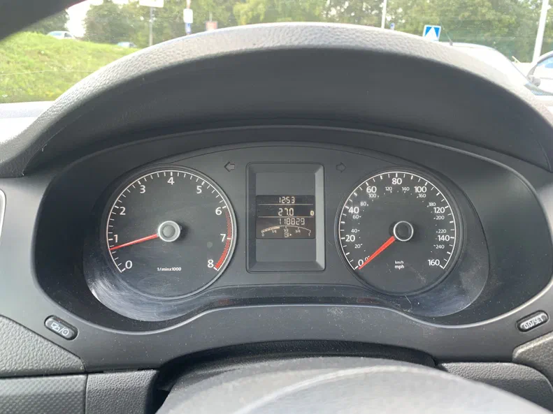 Volkswagen Jetta 2014 - 16