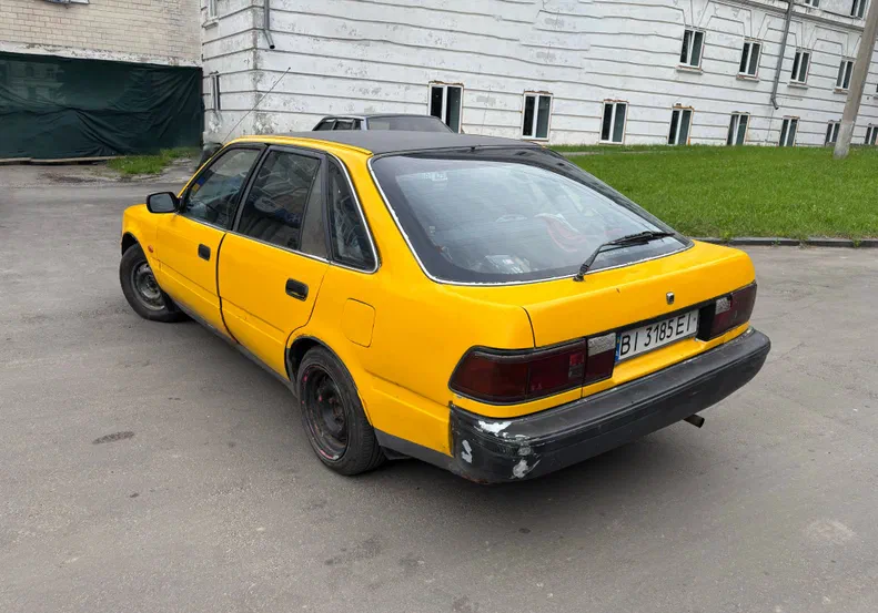 Toyota Carina 1991 - 8