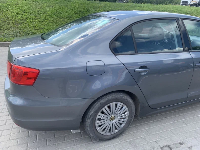 Volkswagen Jetta 2014 - 3
